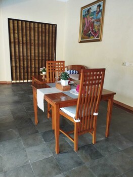 kartika dahayu villa
