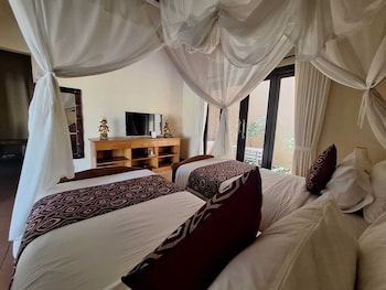 kartika dahayu villa