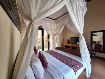 kartika dahayu villa