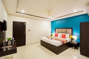hotel plaza airport zone