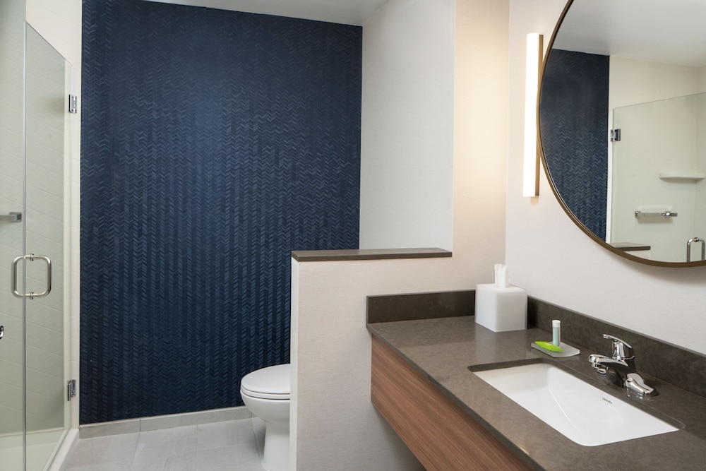 fairfield inn and suites by marriott huntsville redstone gateway