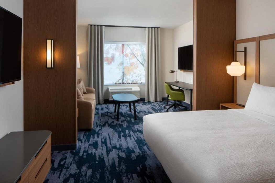 fairfield inn and suites by marriott huntsville redstone gateway