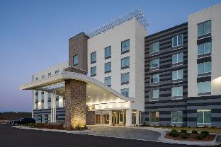 fairfield inn and suites by marriott huntsville redstone gateway