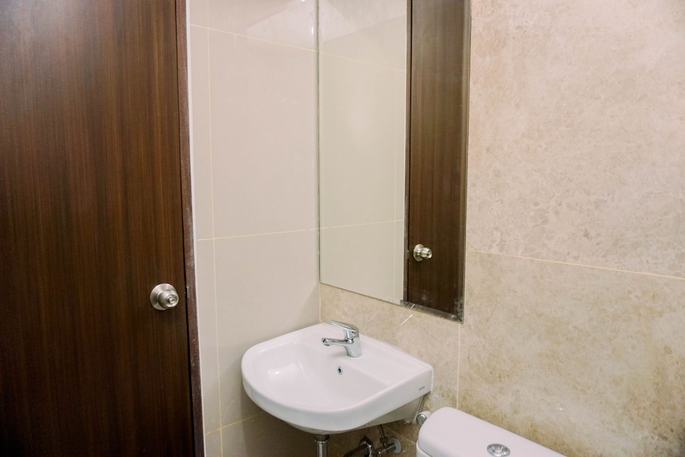 comfort and homey 2br at transpark bintaro apartment