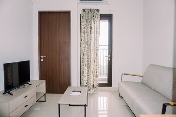 comfort and homey 2br at transpark bintaro apartment