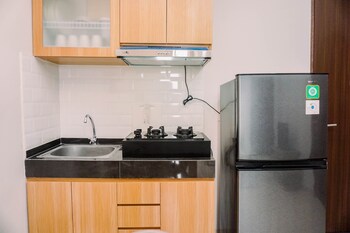comfort and homey 2br at transpark bintaro apartment