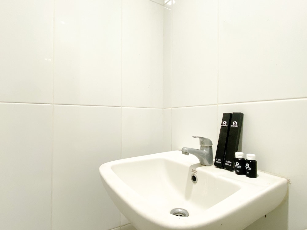 best deal and cozy studio tamansari mahogany karawang apartment
