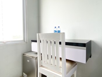 best deal and cozy studio tamansari mahogany karawang apartment