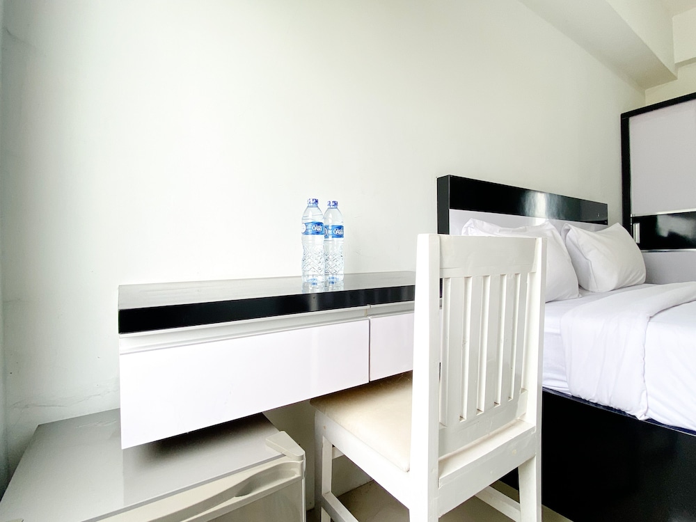 best deal and cozy studio tamansari mahogany karawang apartment