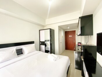 best deal and cozy studio tamansari mahogany karawang apartment