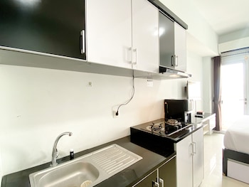 best deal and cozy studio tamansari mahogany karawang apartment