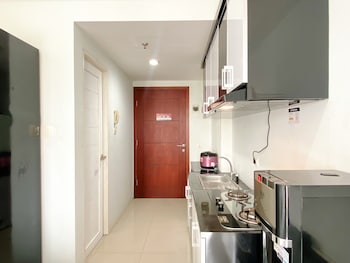 best deal and cozy studio tamansari mahogany karawang apartment