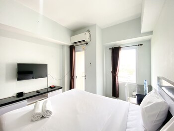 best deal and cozy studio tamansari mahogany karawang apartment