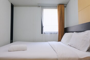 edgy 2br apartment at gateway ahmad yani cicadas