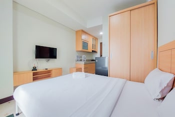warm and simply look studio apartment at b residence