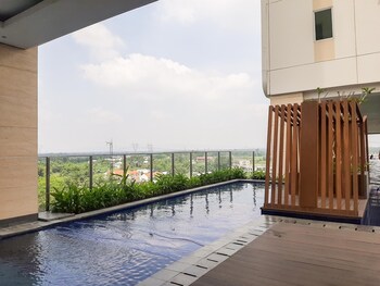 warm and simply look studio apartment at b residence