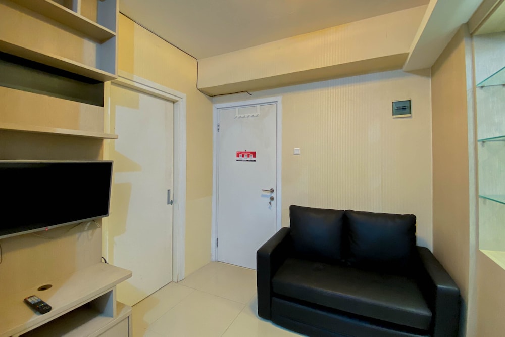 great choice and comfy 2br green pramuka city apartment