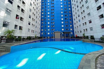 great choice and comfy 2br green pramuka city apartment