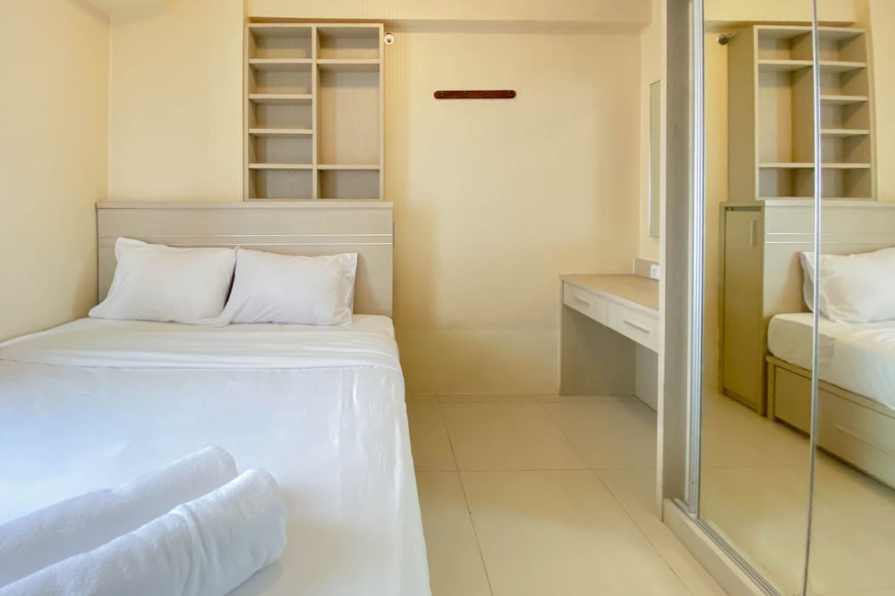great choice and comfy 2br green pramuka city apartment