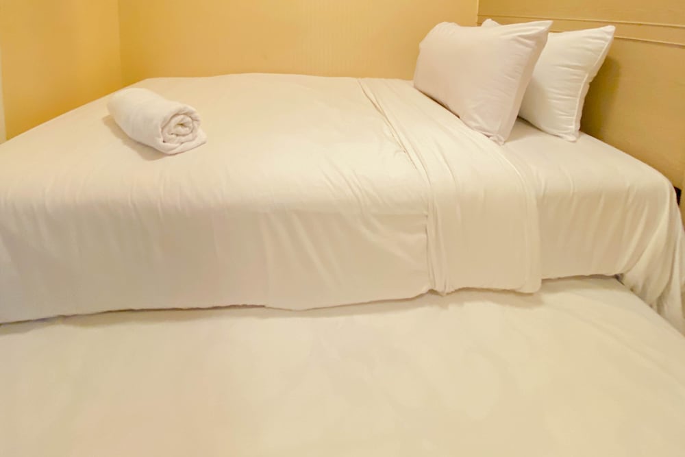 great choice and comfy 2br green pramuka city apartment