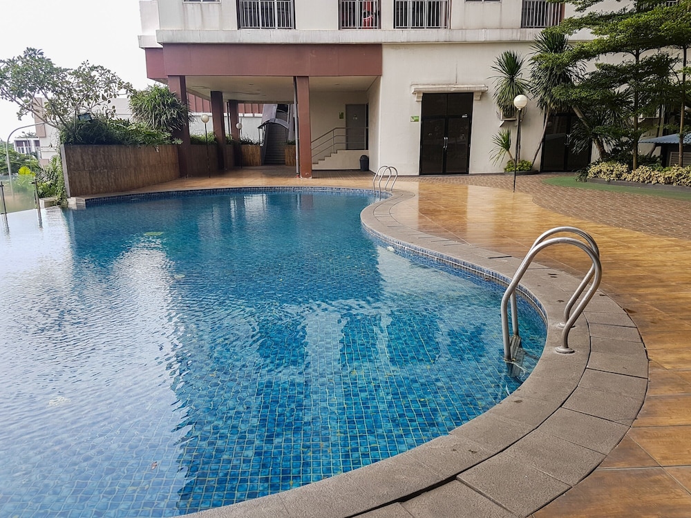 modern look 2br serpong greenview apartment