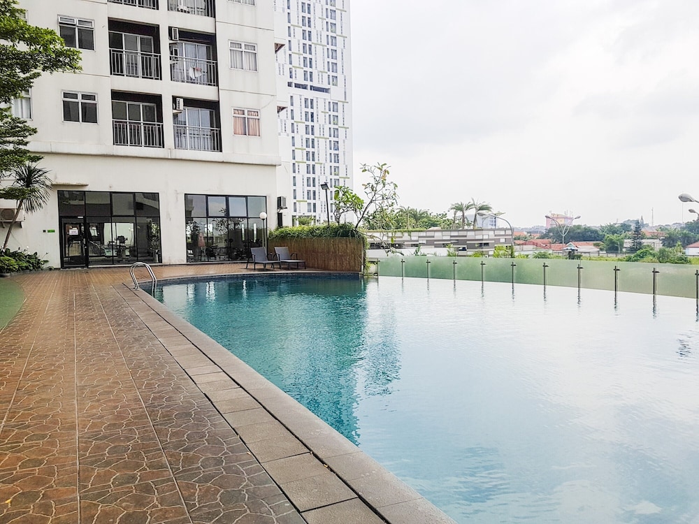 modern look 2br serpong greenview apartment