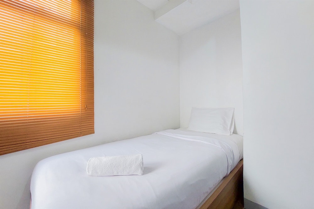 modern look 2br serpong greenview apartment