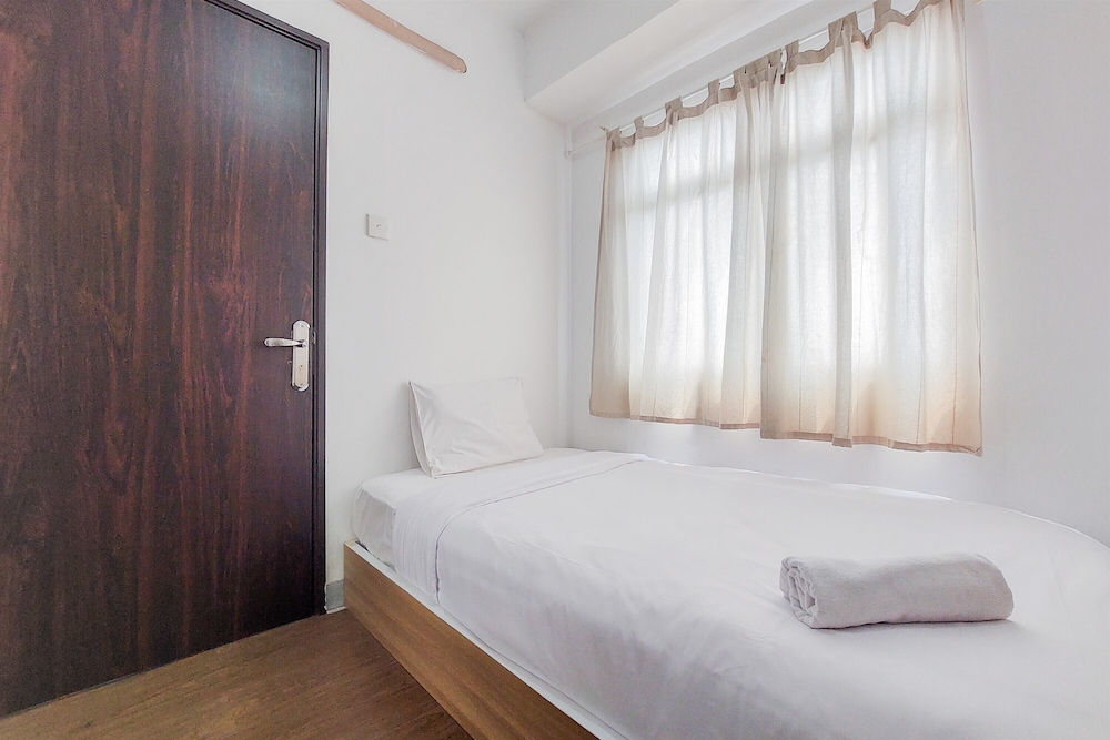 modern look 2br serpong greenview apartment