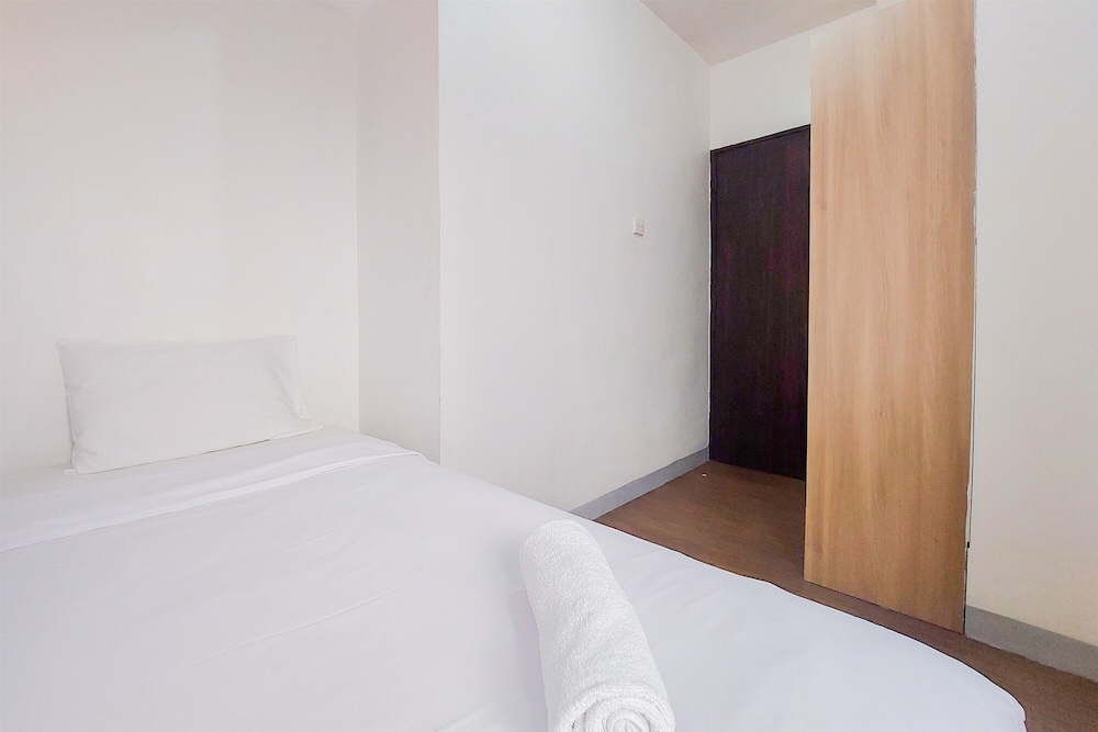 modern look 2br serpong greenview apartment