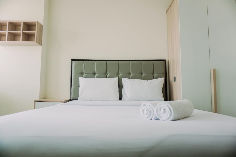 homey living and comfy studio apartment at b residence