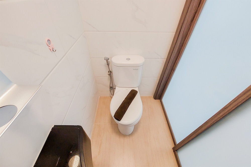 fully furnished with cozy studio sky house bsd apartment