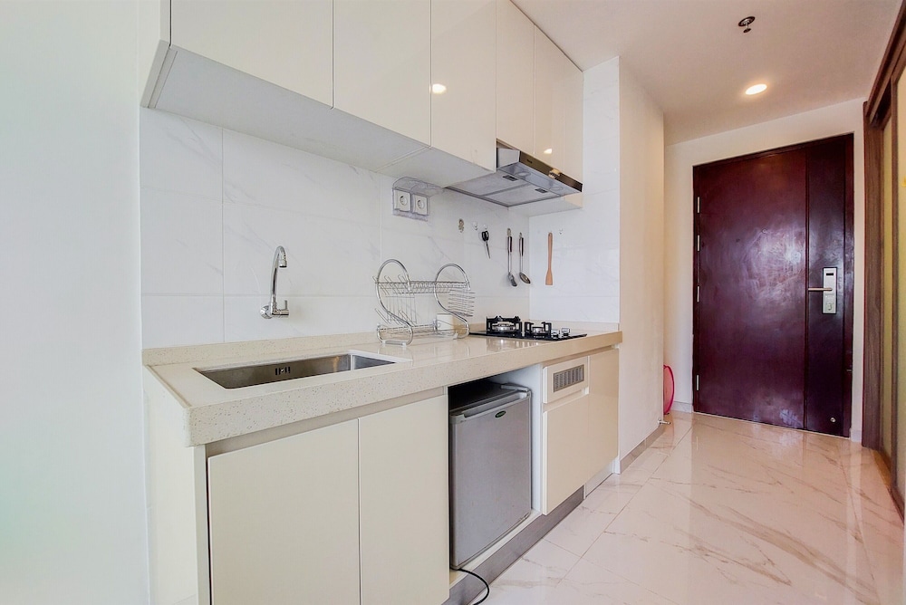 fully furnished with cozy studio sky house bsd apartment