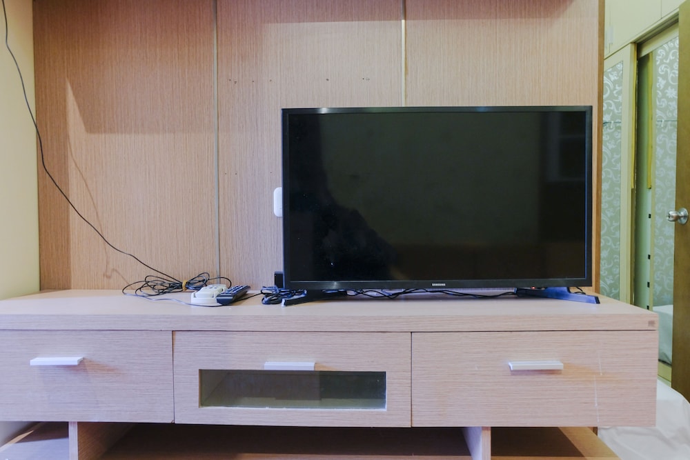 strategic 2br gateway ahmad yani cicadas apartment