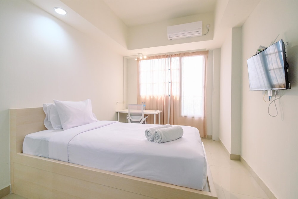 simply look studio at evenciio margonda apartment