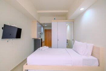 simply look studio at evenciio margonda apartment