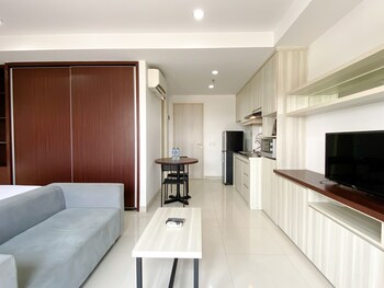 spacious and comfy studio room azalea suites apartment