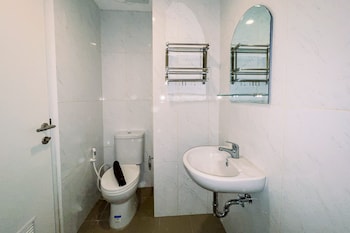 simple and cozy studio tamansari skylounge makassar apartment