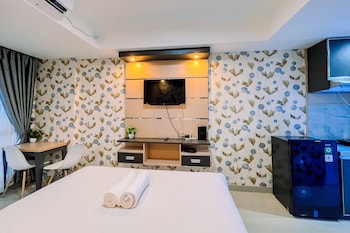 simple and cozy studio tamansari skylounge makassar apartment