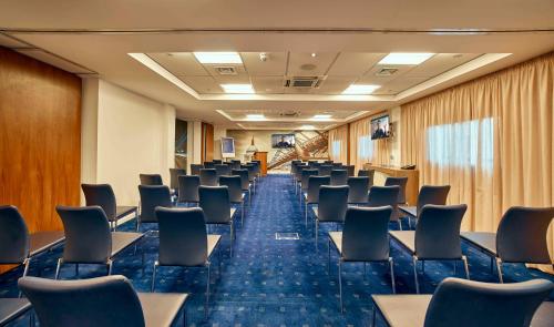 holiday inn express london stratford by ihg