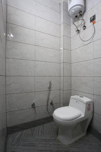 hotel twamev couple friendly laxmi nagar