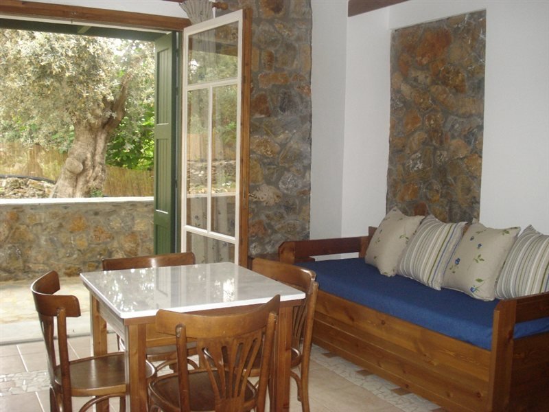 elia village by irida iris group