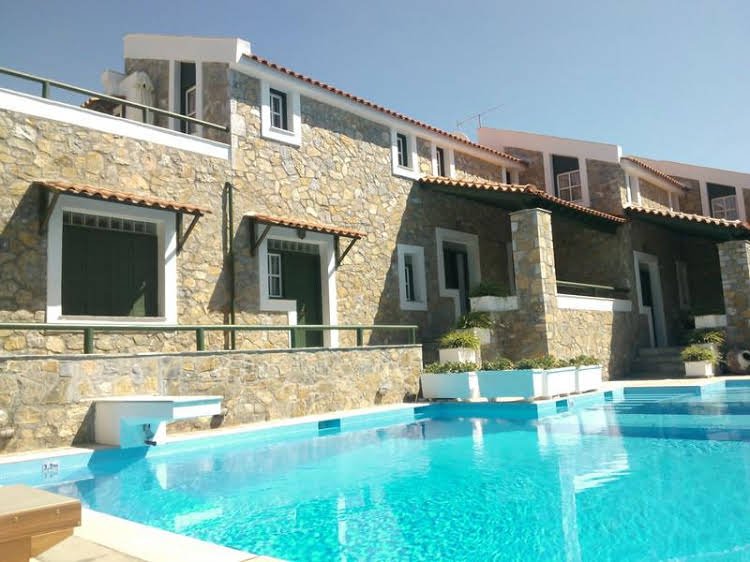 elia village by irida iris group