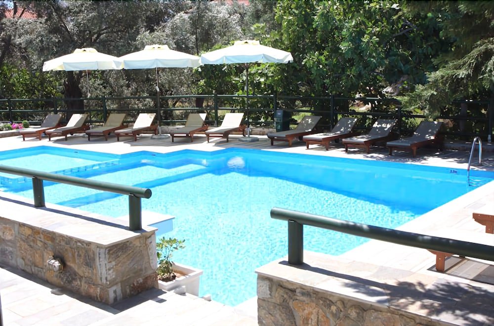 elia village by irida iris group