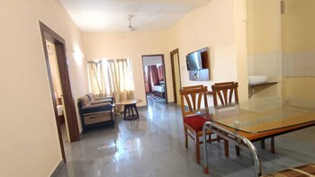 hotel sagar tarang berries group