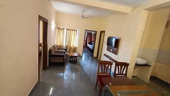 hotel sagar tarang berries group