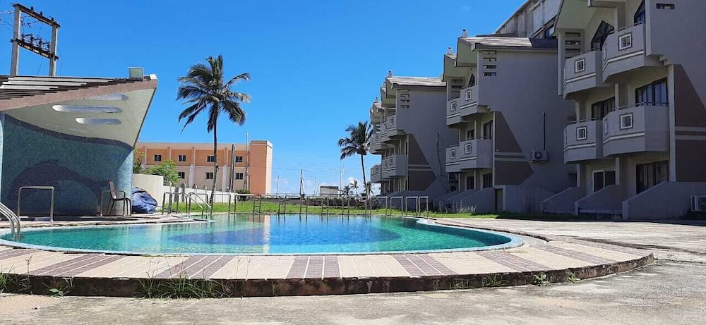 hotel sagar tarang berries group