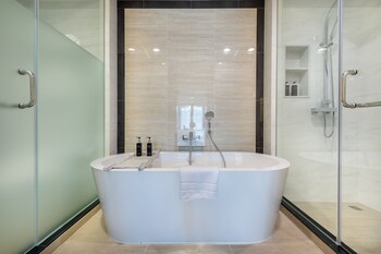 treepana hua hin hotel