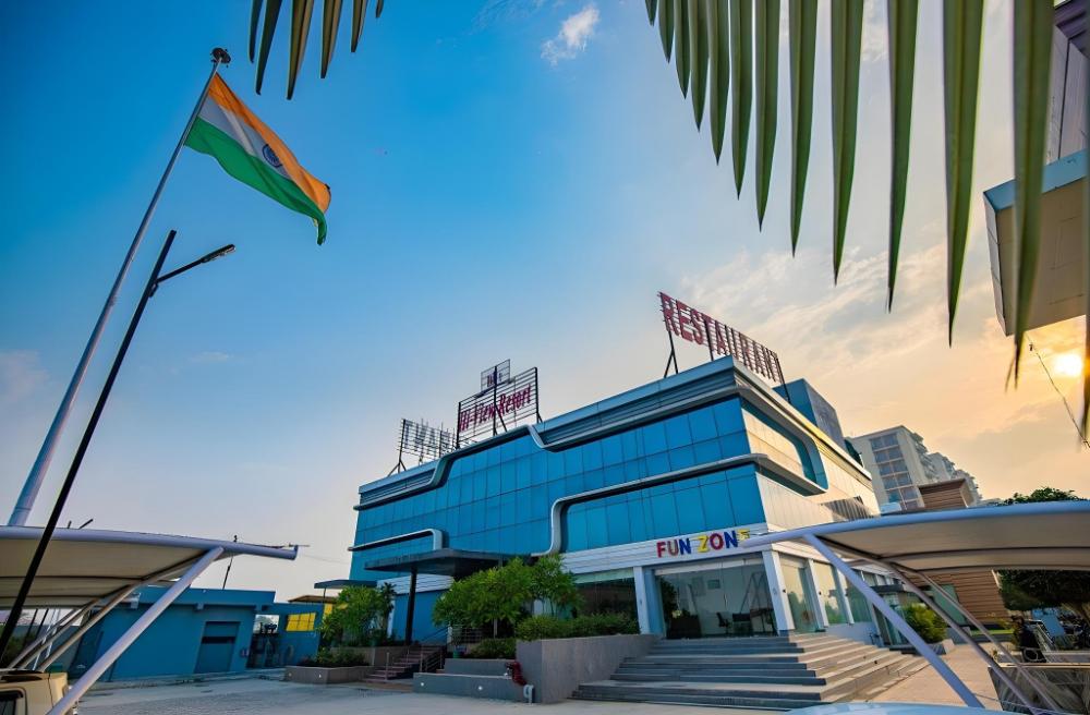 krishna valley wellness resort vrindavan