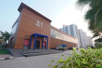 krishna valley wellness resort vrindavan