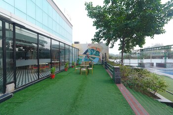 krishna valley wellness resort vrindavan